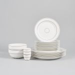 1346 2251 DINNER SET